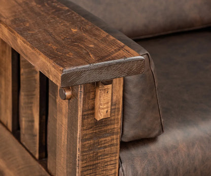 SFC Amish Houston Loveseat