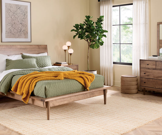SFC Amish Baymont Bed